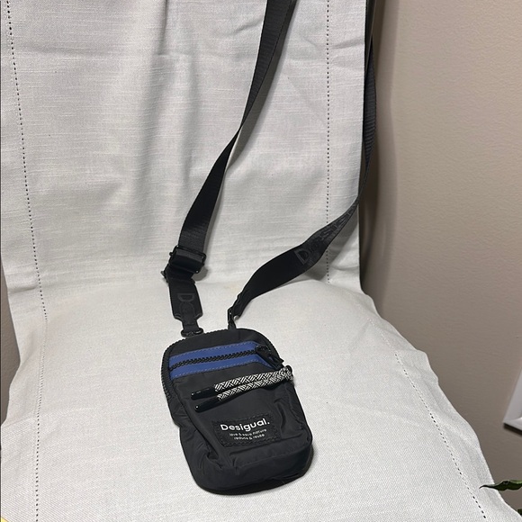 Desigual Convertible Black and Blue Bag - Picture 3 of 16